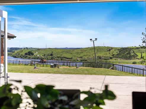 898 Churchill East Road, Te Kauwhata
