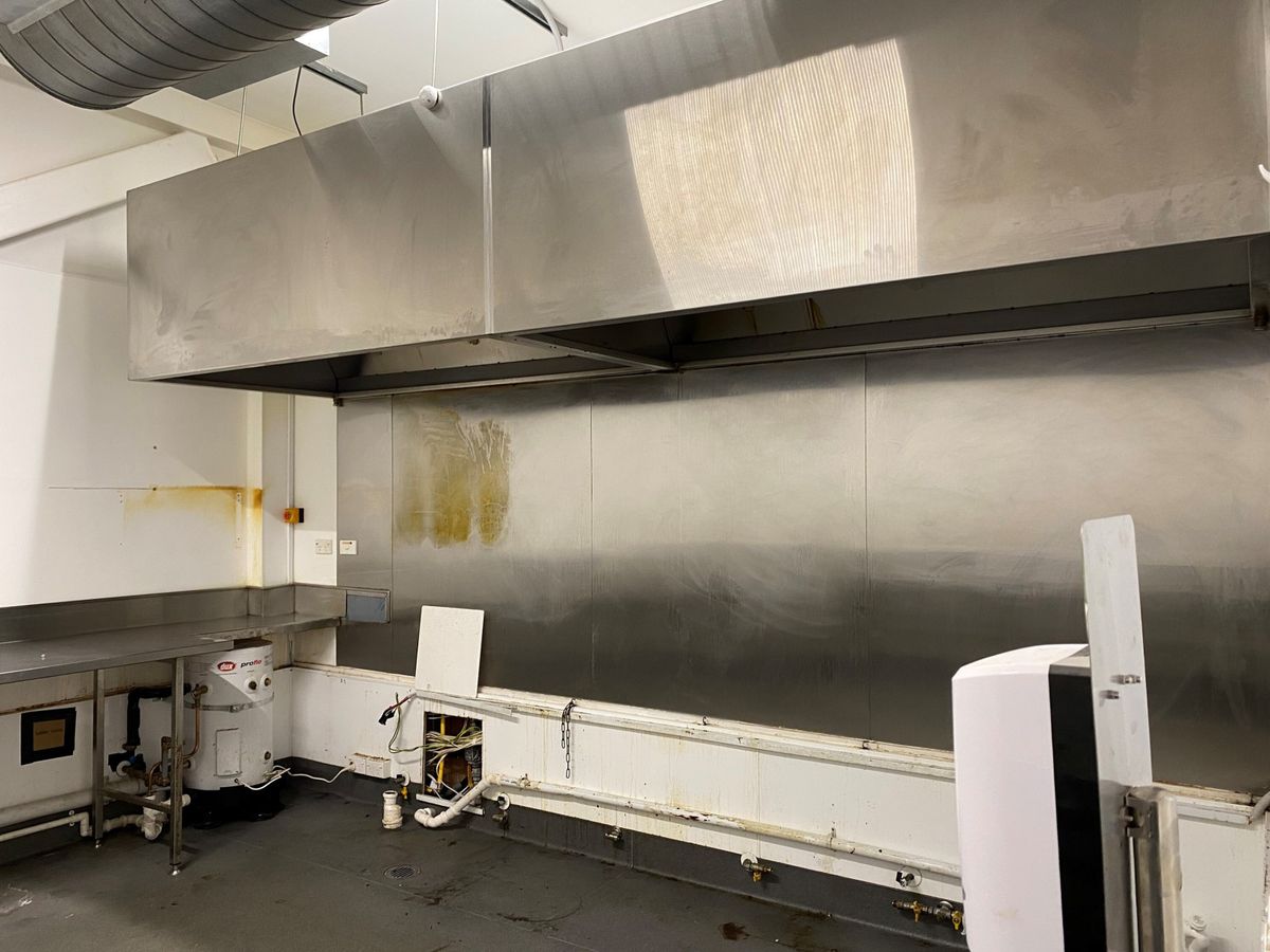 Industrial chic laneway feel office/hospo space - Ansicht 5