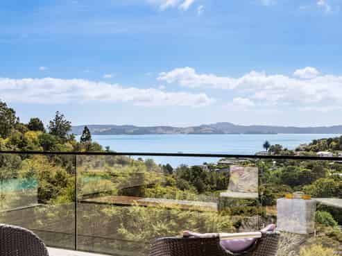66 Rewa Road, Maraetai
