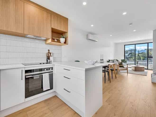 2 - 24/1 Kanapa Road, Albany