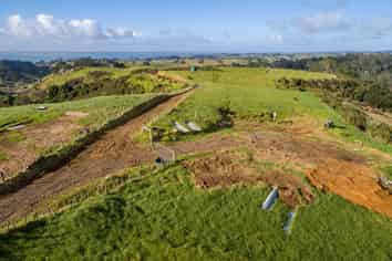 80 Grahams Beach Road, Manukau Heads