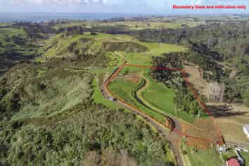 80 Grahams Beach Road, Manukau Heads