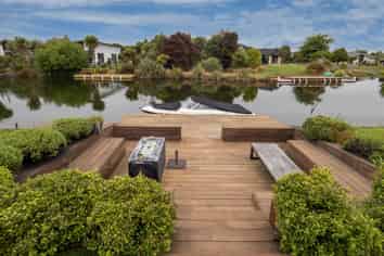  14 Torbay Avenue, Huntingdon