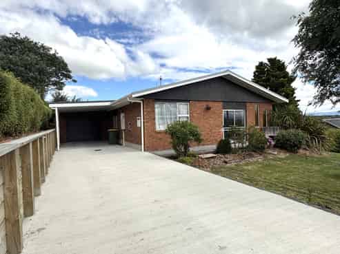 12 Dartmouth Street, Kaitangata