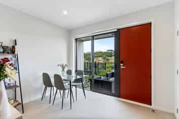 153 Glenvar Ridge Road, Long Bay
