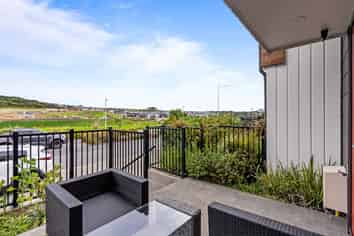 153 Glenvar Ridge Road, Long Bay