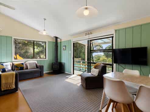 40A  Sergeant Road, Awhitu