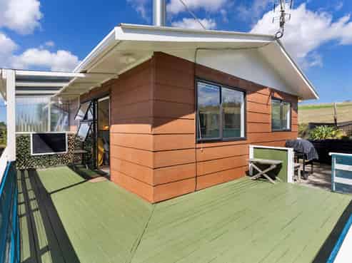 40A  Sergeant Road, Awhitu