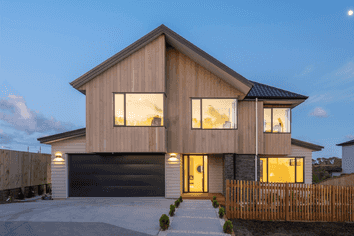 3 Taku Close, Long Bay