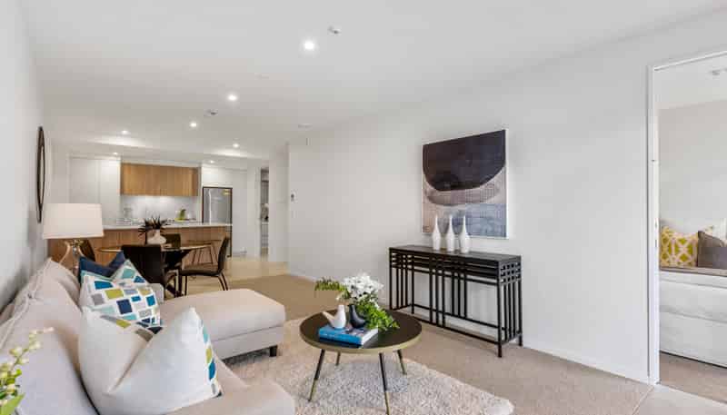 13/17 Link Crescent, Stanmore Bay