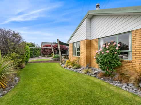 80 Mauger Drive, Heathcote Valley