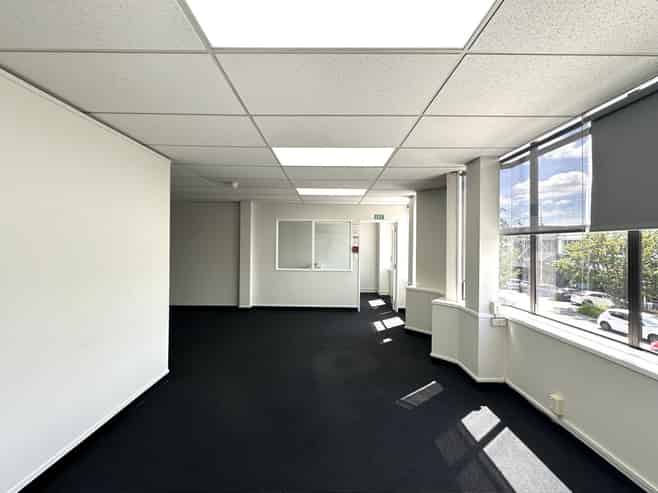 Te Heuheu Street - First Floor Offices