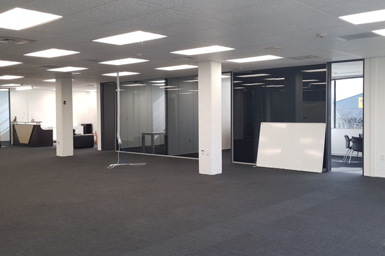 Cost-Effective Office with Fit-Out - Vista 5