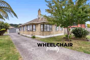18 Biddle Crescent, Taita