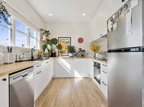 15 Leveson Street, Strathmore Park