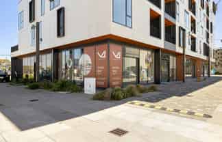 Stunning CBD Retail Corner Unit