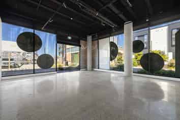 Stunning CBD Retail Corner Unit