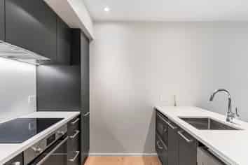 G04/69E Hall Avenue, Mangere