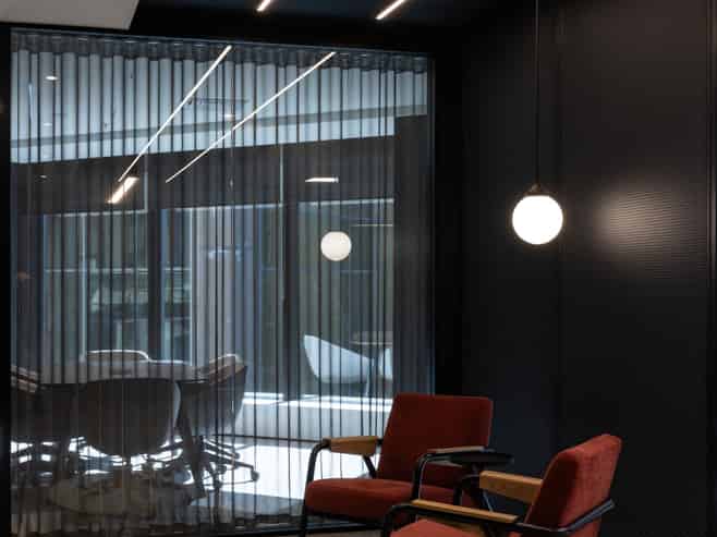 Exceptional Queen Street suite