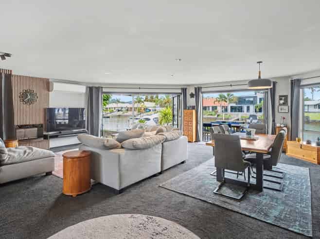 124 Motu Grande, Pauanui