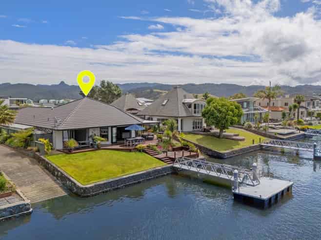 124 Motu Grande, Pauanui