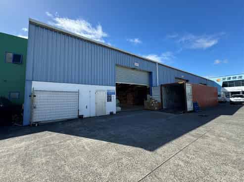 CBRE | High Stud Transitional Facility in Airport Precinct