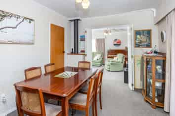 32 Caernarvon Street, Dinsdale