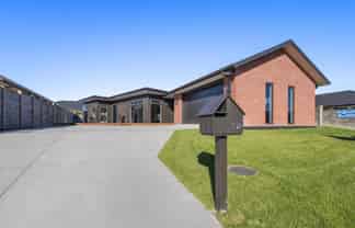 8A Summer Eve Place, Matamata