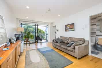Level 4/10 Lion Place, Epsom