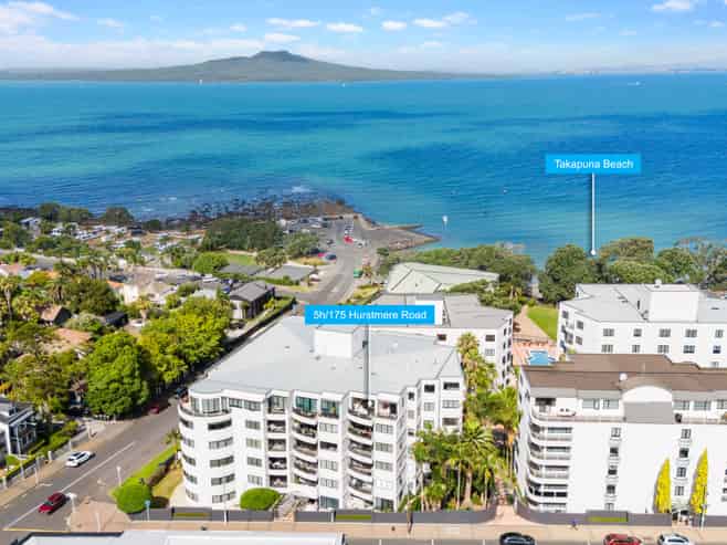 5H/175 Hurstmere Road, Takapuna