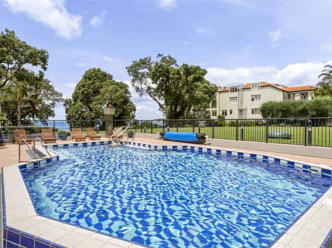 5H/175 Hurstmere Road, Takapuna