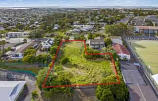 302-304 Don Buck Road, Massey
