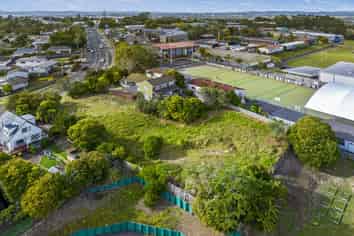 302-304 Don Buck Road, Massey