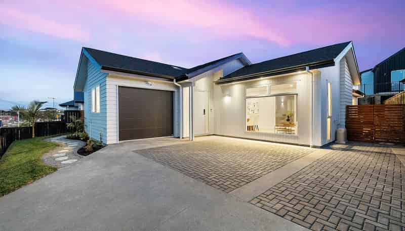 56 Tipu Crescent, Milldale