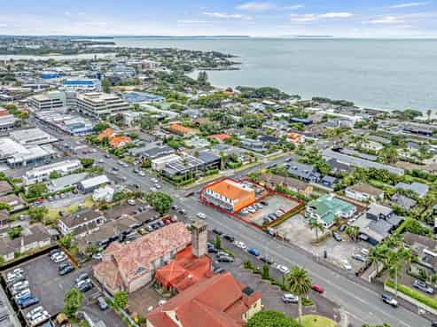 402 - 408 Lake Road, Takapuna