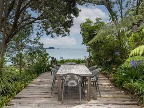 1116 - 111 Colville Road , Amodeo Bay