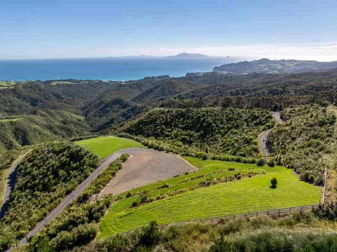 618 Cullen Road, Waipu
