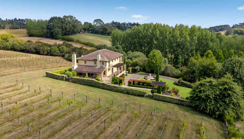 34 Brownhill Road, Whitford