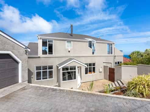 16 Hunt Street, Andersons Bay