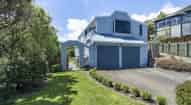 Open gallery