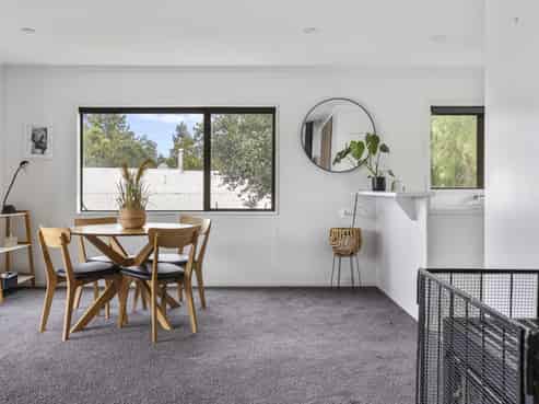 1/99 Arthur Crescent, Hilltop