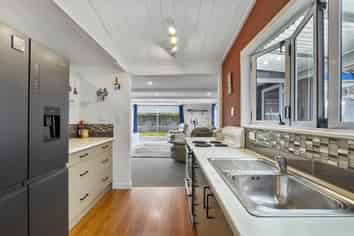 59 Patu-kukupa Street, Manaia