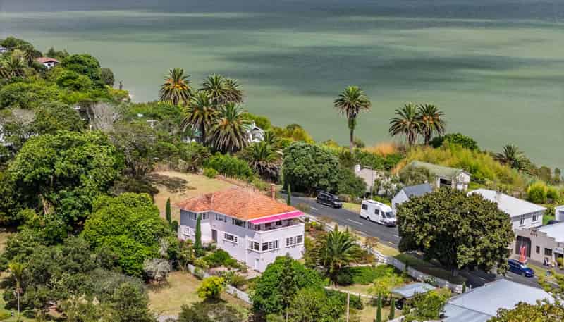 16 Parnell Street, Rawene