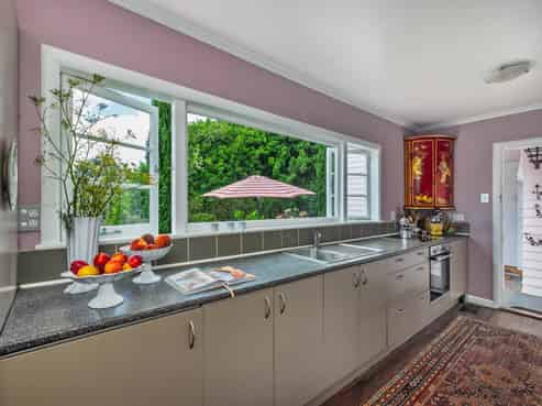 16 Parnell Street, Rawene