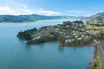 7 Cove Street, ROSENEATH