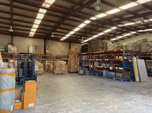 Prime industrial property in Airport Oaks