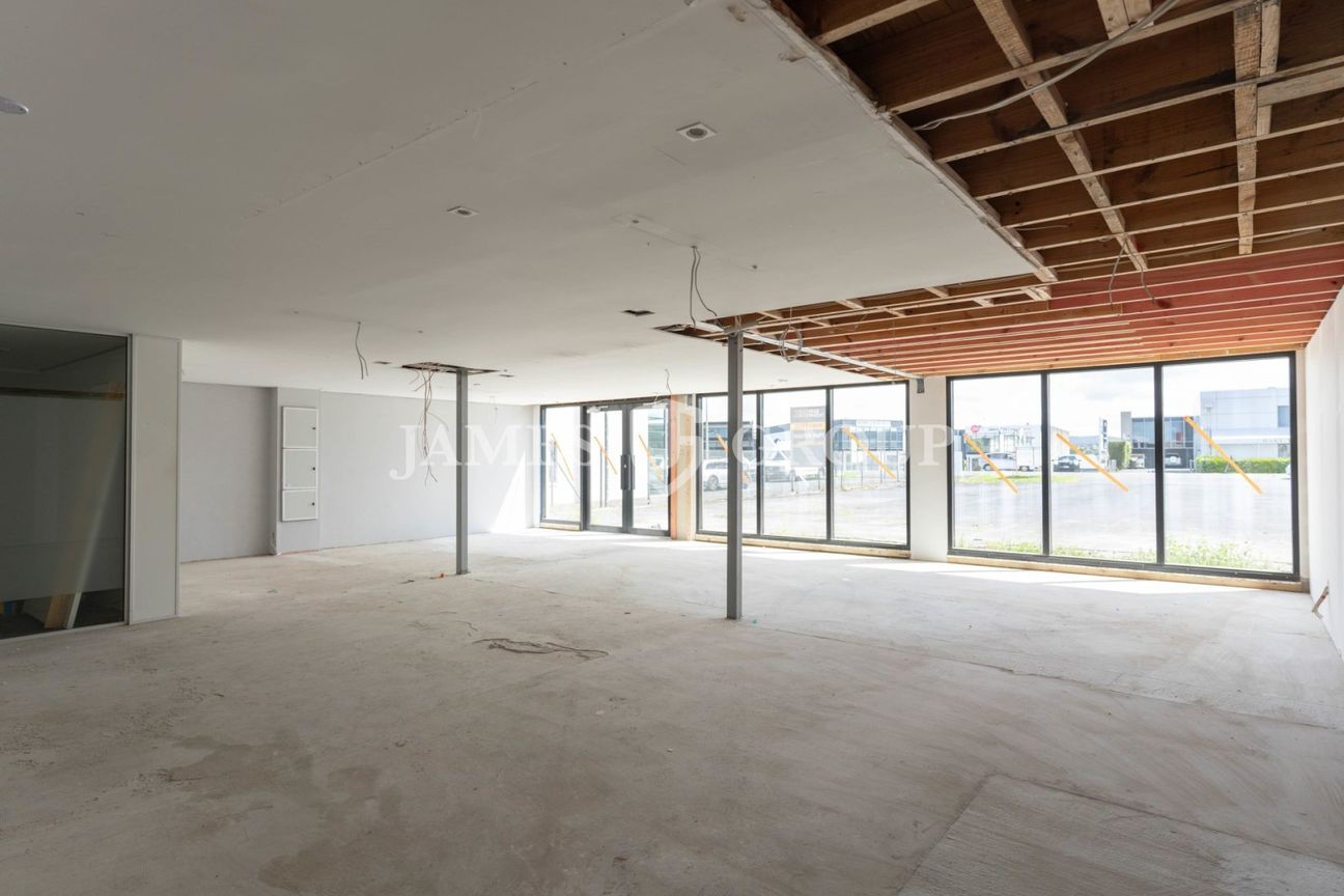 Refurbished Rosebank High Stud Warehouse - Bild 5