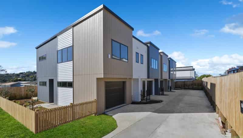17D Ranch Avenue, Beach Haven