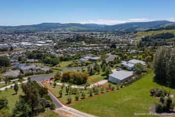 1 (Lot 2 & Gracemount Place, Kinmont Park, Mosgiel