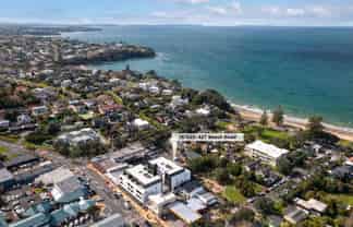13/423-427 Beach Road, Mairangi Bay